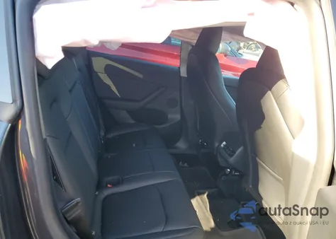 2024 Tesla Model Y из США, поврежденный, VIN 7SAYGDEE9RF160910